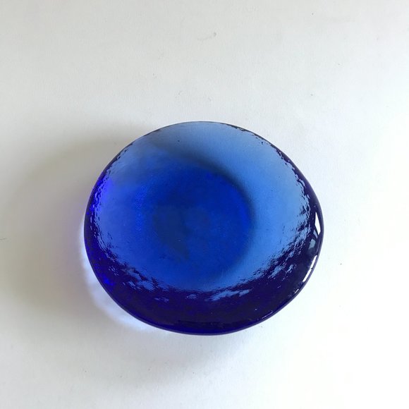 Fire & Light Cobalt Blue Recycled Textured Glass Candle Stand Disc Paperweight - Picture 3 of 6